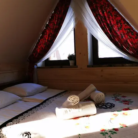 Gazdowa Chata Poronin Zewnętrze zdjęcie